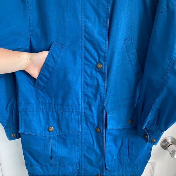 Dash Classics USA women’s Winter Coat with flannel lining - Picture 5 of 16